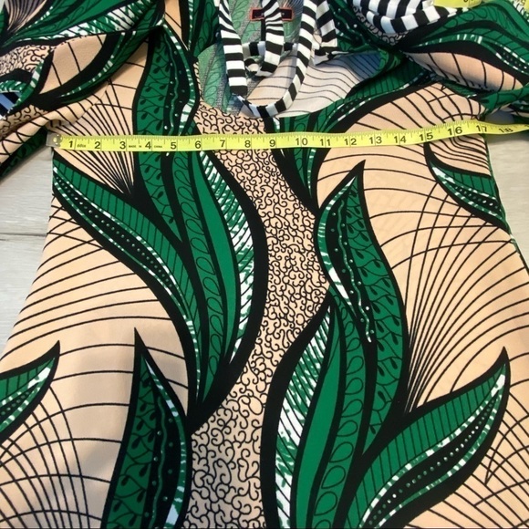 SylviaMollie Tracey Petal Blouse, Bold Maximalist Green/Black/Pink, size 2 - Picture 9 of 10